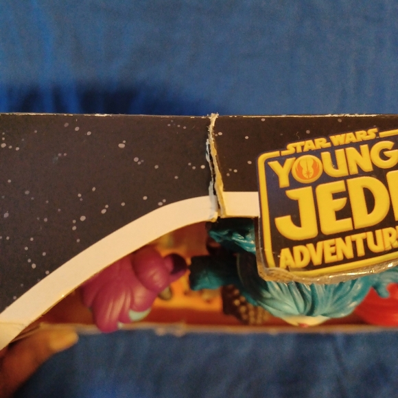 Disney Young Jedi Adventures 4 figurines set with 3 sabers NIB (081524A) - Picture 3 of 4